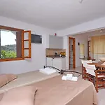 Apartament Marlitsis &
