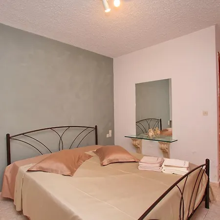 Appartement Marlitsis & *