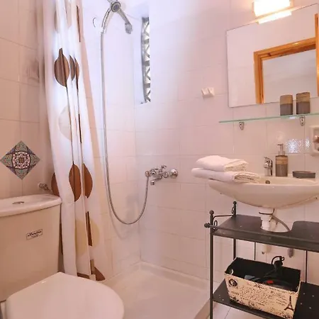 Marlitsis & Apartament Skopelos