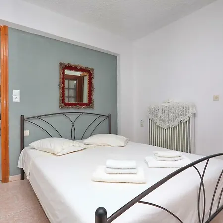 Marlitsis & Studios Apartment *