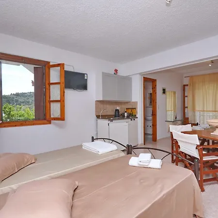 Apartment Marlitsis & Studios