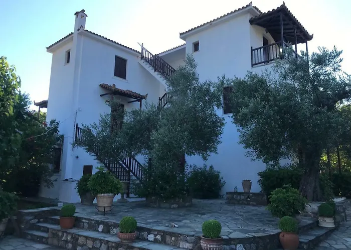 Marlitsis & * Skopelos