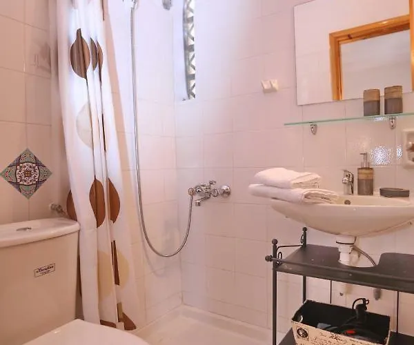 Marlitsis & דירה סקופלוס טאון