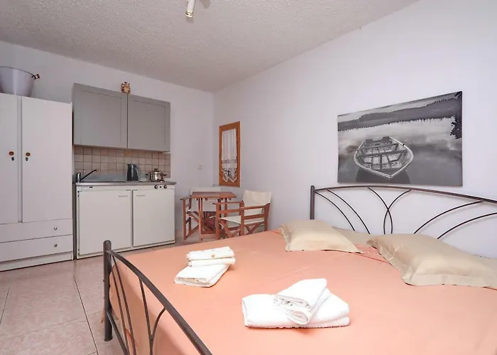 Marlitsis & * סקופלוס טאון