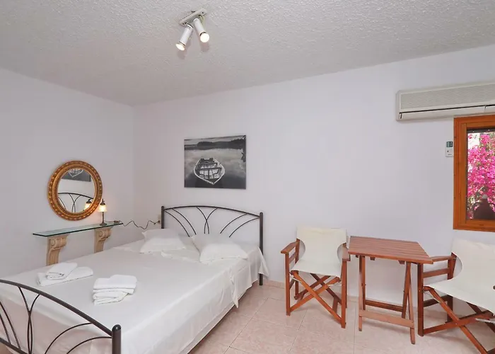 Marlitsis & דירה *