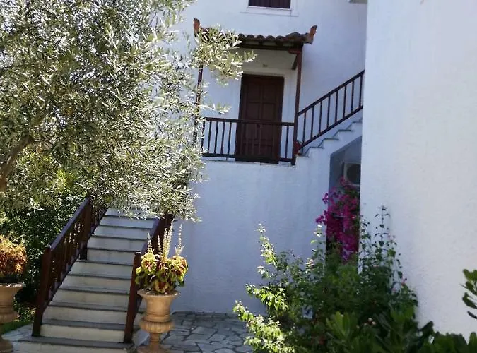 Marlitsis & דירה סקופלוס טאון